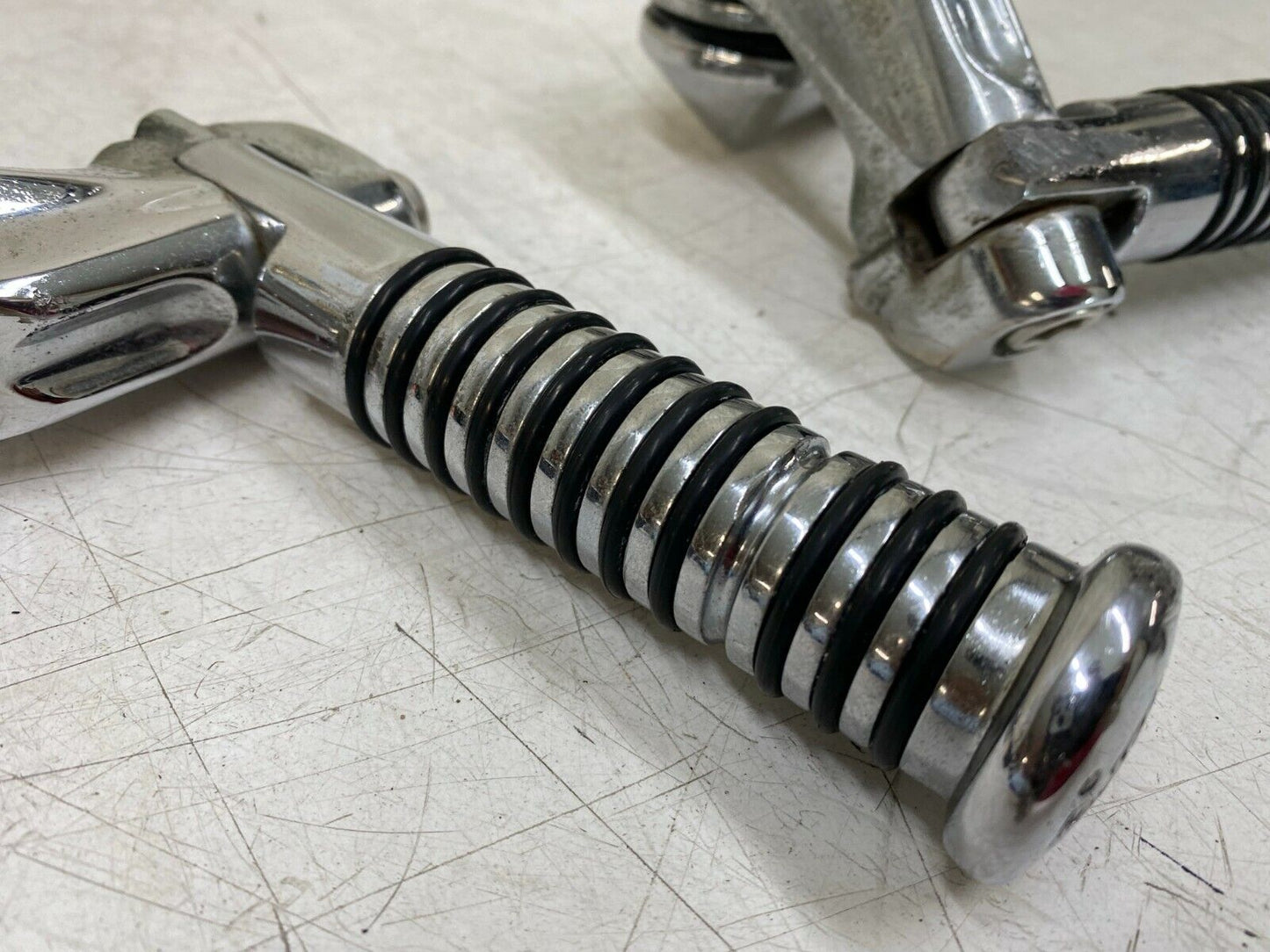 2012 Harley Davidson Softail Highway Crash Guard Foot Pegs Rest