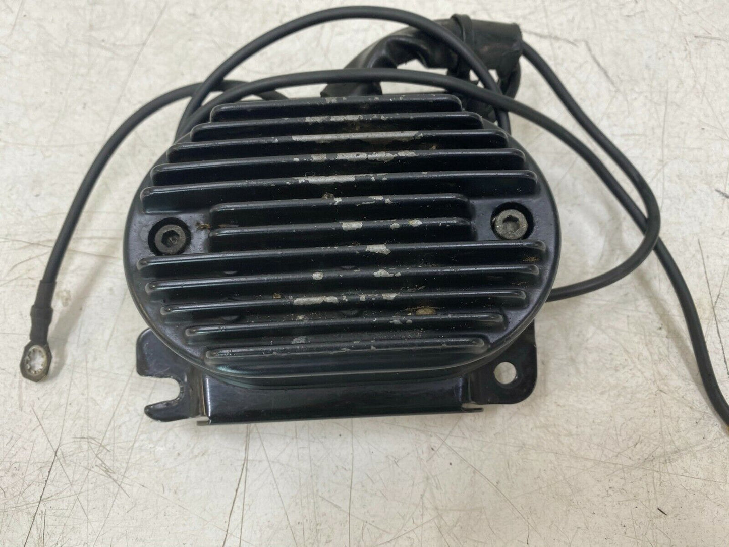 2001 Harley Softail DEUCE Battery Voltage Regulator
