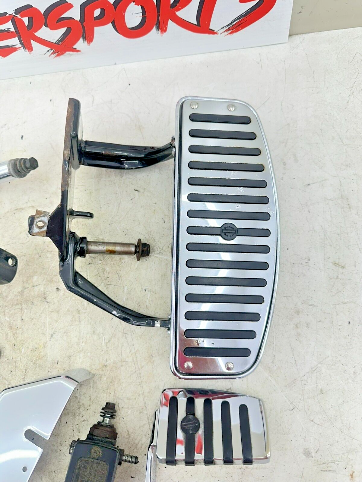 1995 HARLEY SOFTAIL OEM HD Driver Floorboards Footrest Heel Toe Shifter Brake