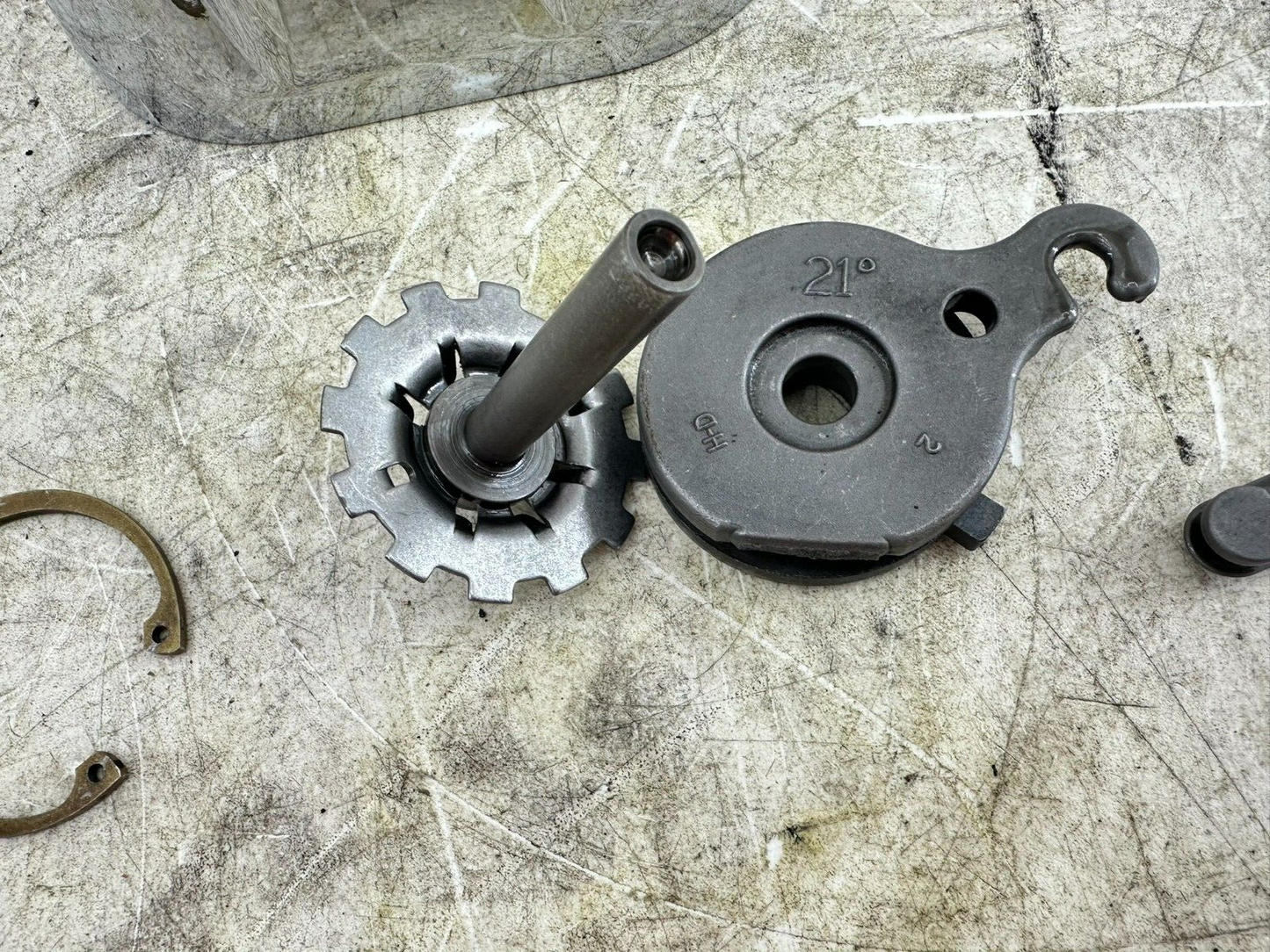 2003 HARLEY ELECTRA GLIDE classic OEM HD Transmission Right Side Cover + Clutch