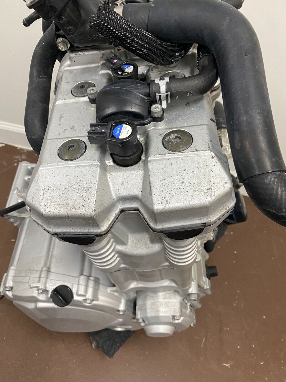 2007 SUZUKI BANDIT 1250 1250S Engine Motor Transmission Gearbox Charging System