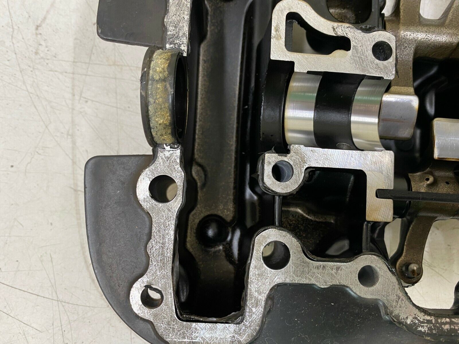 2001 SUZUKI INTRUDER 800 VS800GL Rear Cylinder Head Valve Cover Rocker Box 11K