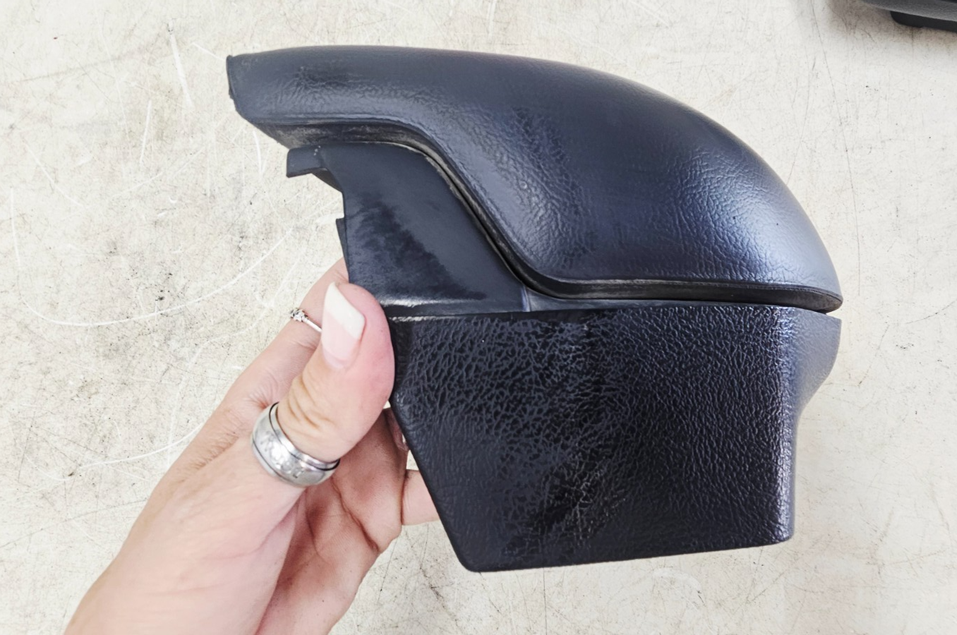 1995 HONDA GOLDWING GL1500 Right Left Armrest Stereo Audio Speakers Housing