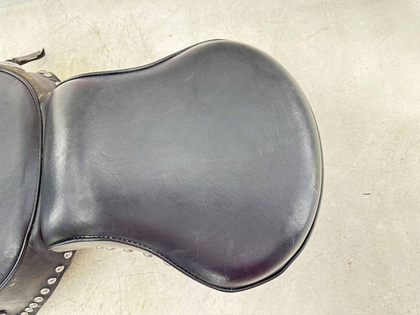 1995 HARLEY SOFTAIL Driver Passenger Seat Saddle 2 Up Studded
