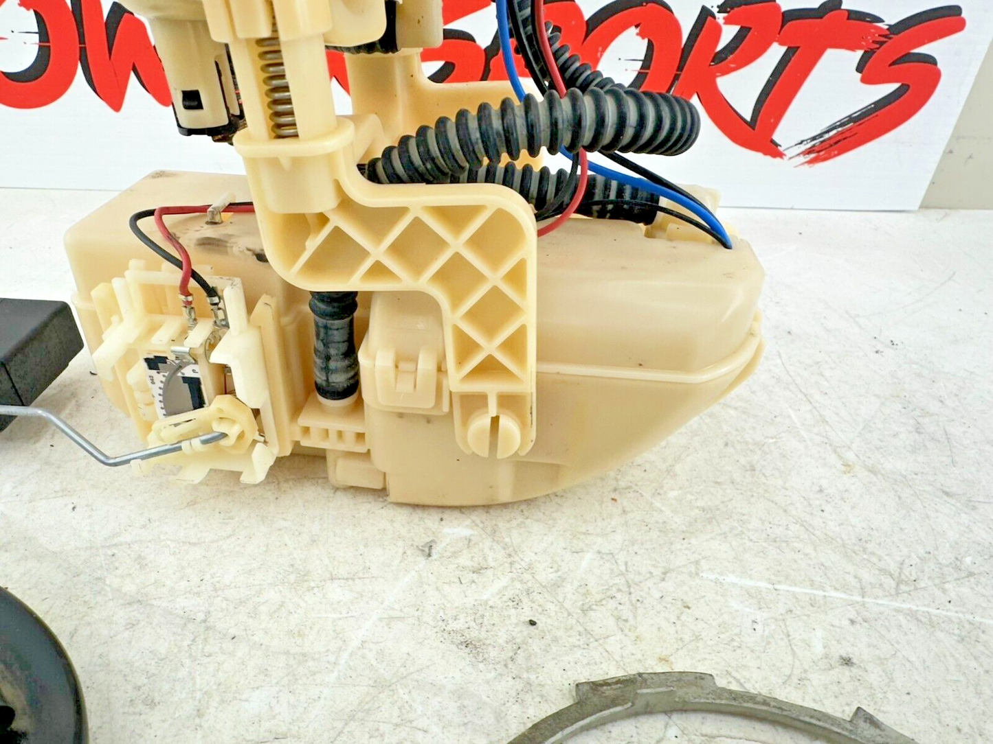 2004 Honda Goldwing GL1800 Fuel Pump Sending Unit OEM Genuine Part