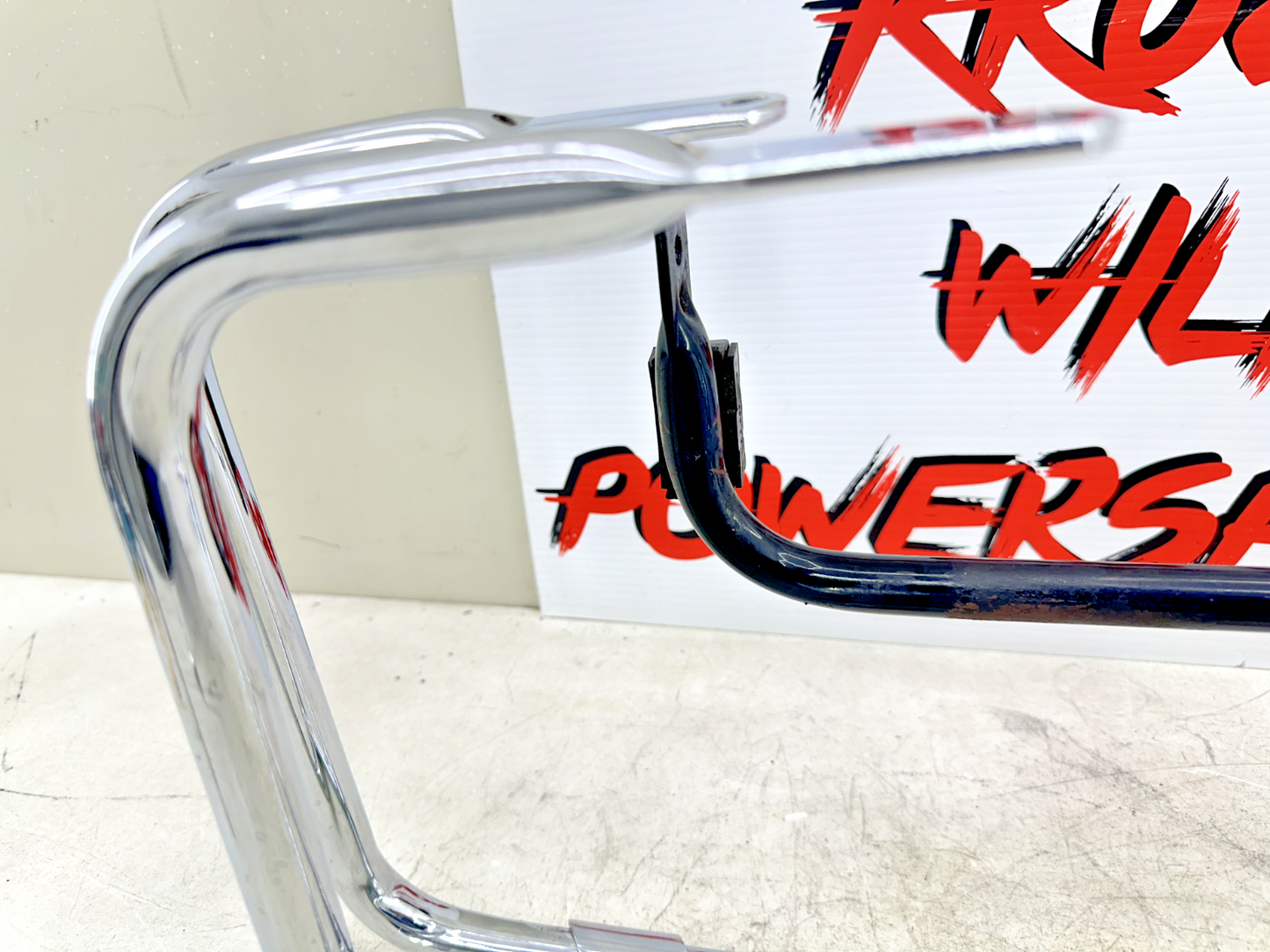 2003 HARLEY ELECTRA GLIDE classic Chrome Saddlebag Bumper Guard Muffler Brackets