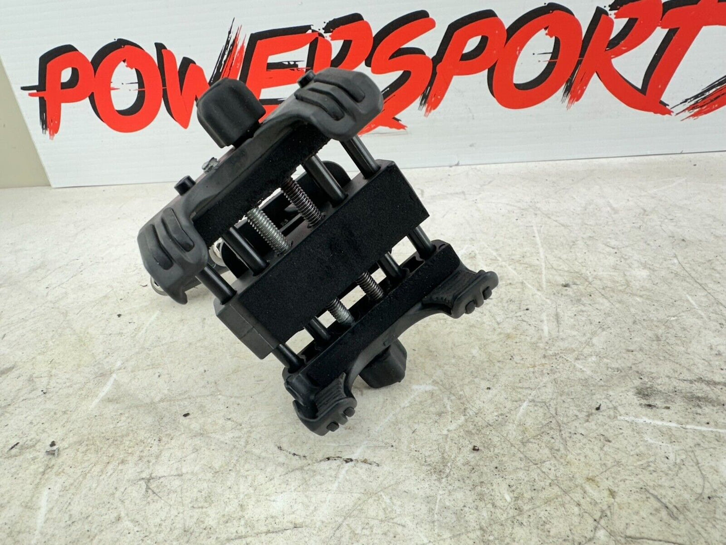 2004 Honda Goldwing GL1800 Kuryakyn Cell Phone Holder
