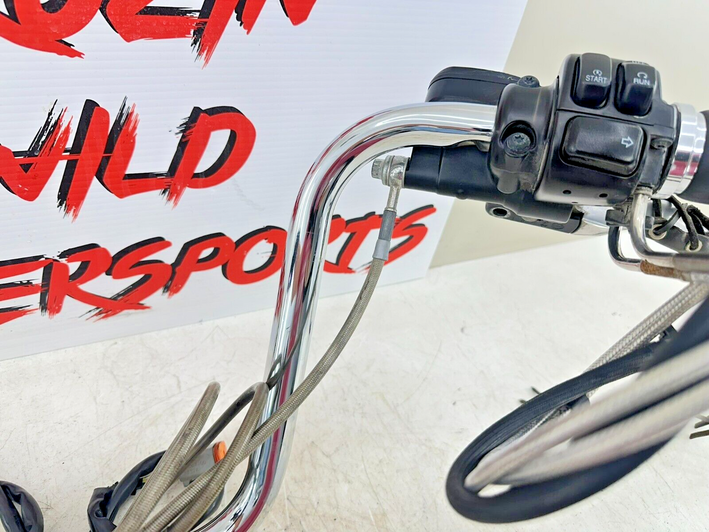 2002 HARLEY DYNA LOW RIDER Mini Apes Handlebars Hidden Wires Throttle + Clutch