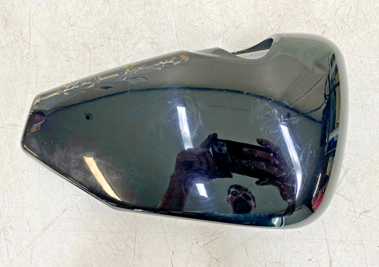 2006 HARLEY DAVIDSON SPORTSTER Right Side Cover Fairing Cowl Oil Tank Cover