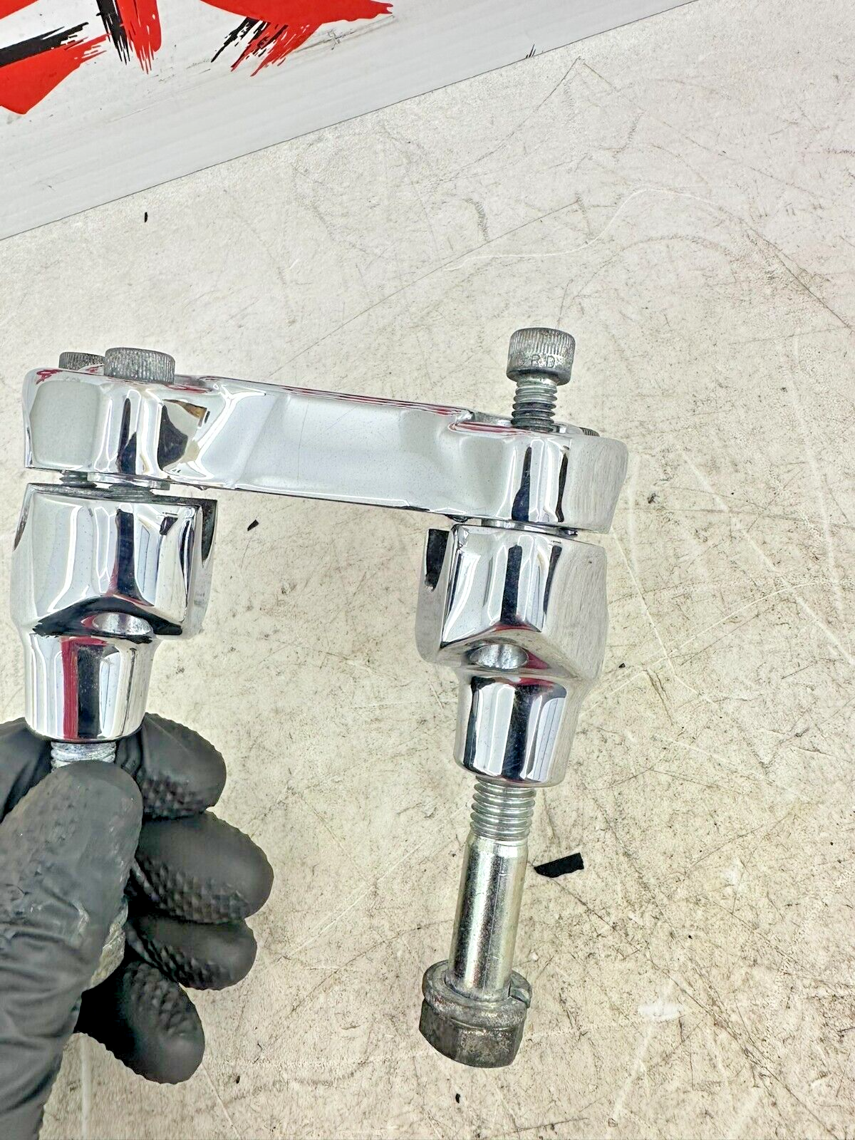 1995 HARLEY SOFTAIL Chrome 1" Handle Bar Clamp Riser OEM HD