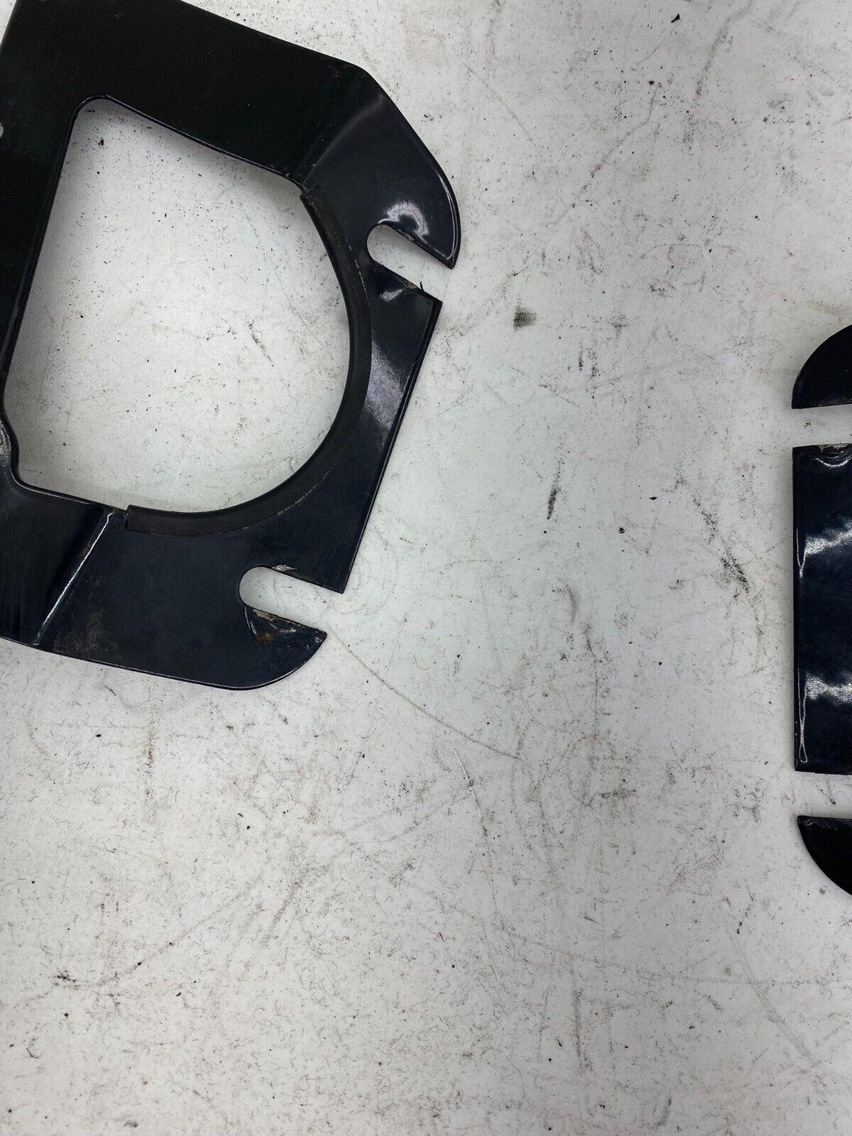 1995 HARLEY ELECTRA GLIDE Batwing Main Fairing Support Arm Bar Bracket
