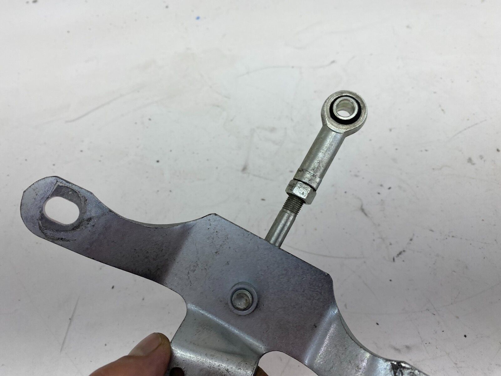 06-17 Harley Davidson Dyna Street Bob Upper Motor Mount Bracket Stay
