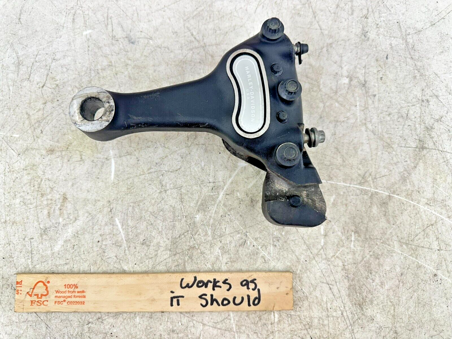 2006 HARLEY SOFTAIL DELUXE OEM HD Rear Brake Caliper Works Great