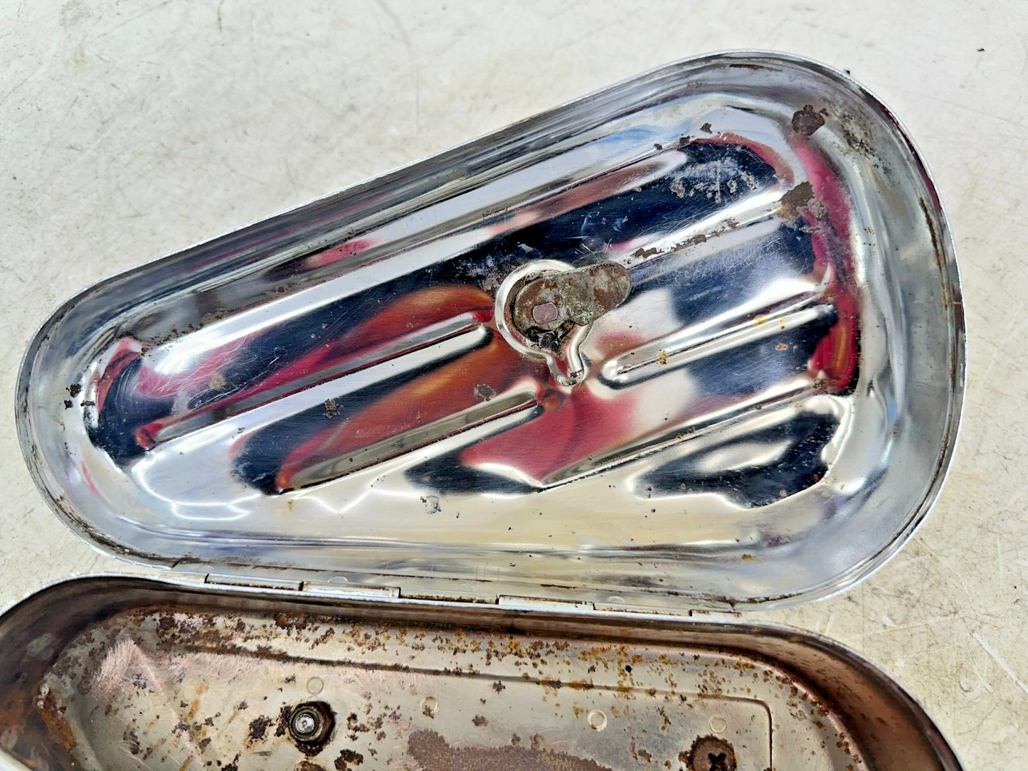 1995 HARLEY SOFTAIL Chrome OEM HD Toolbox Saddlebag Right Side