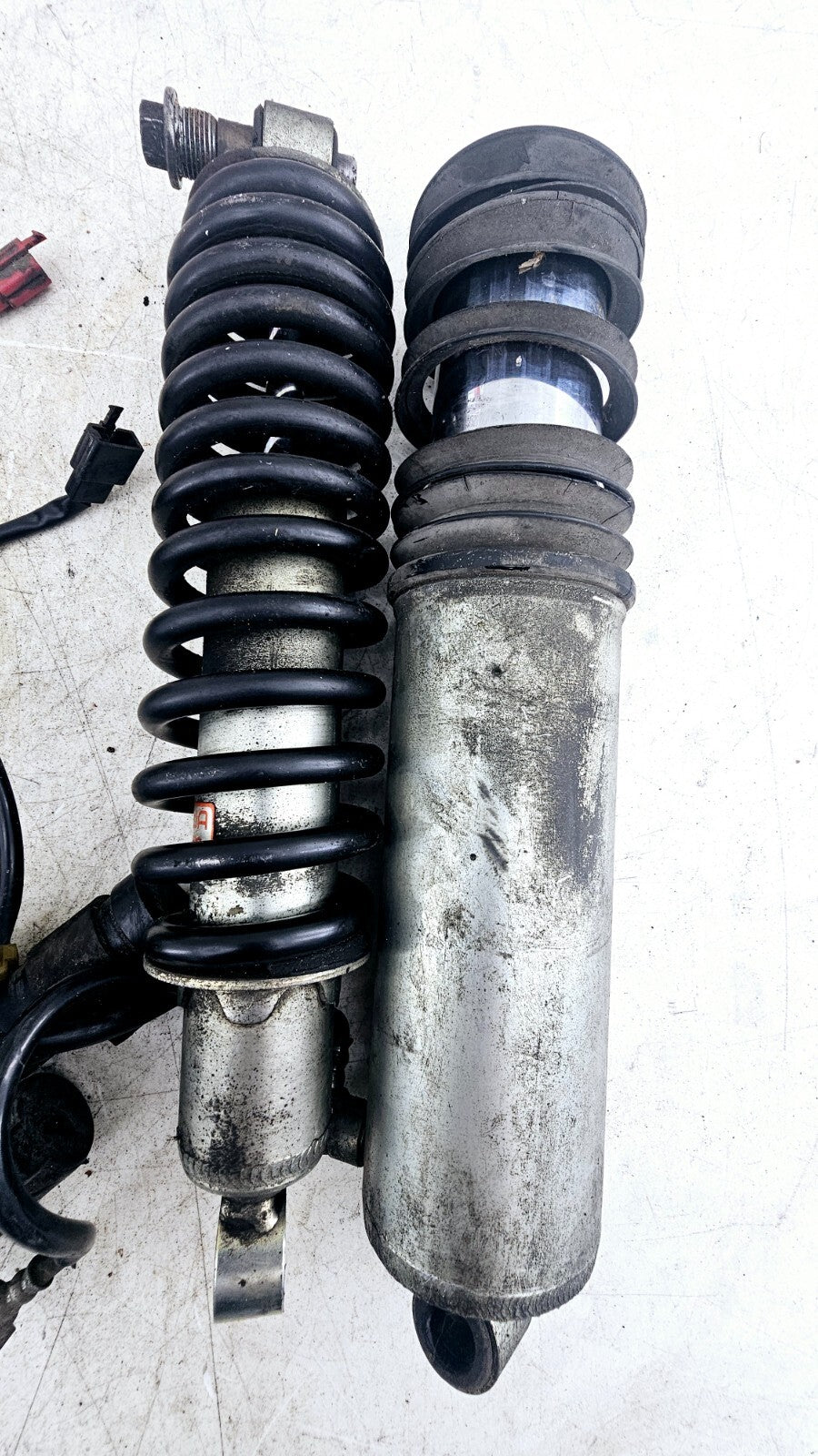 1993 HONDA GOLDWING GL1500 Rear Shocks Suspension Air Ride