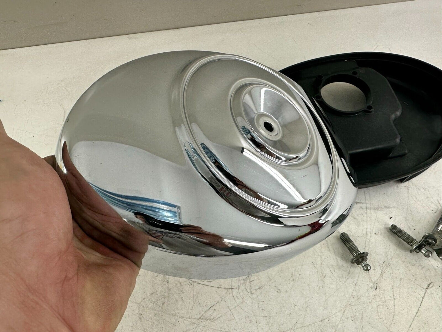 2003 HARLEY DAVIDSON SOFTAIL Air Filter Housing Backing Plate Chrome Cover