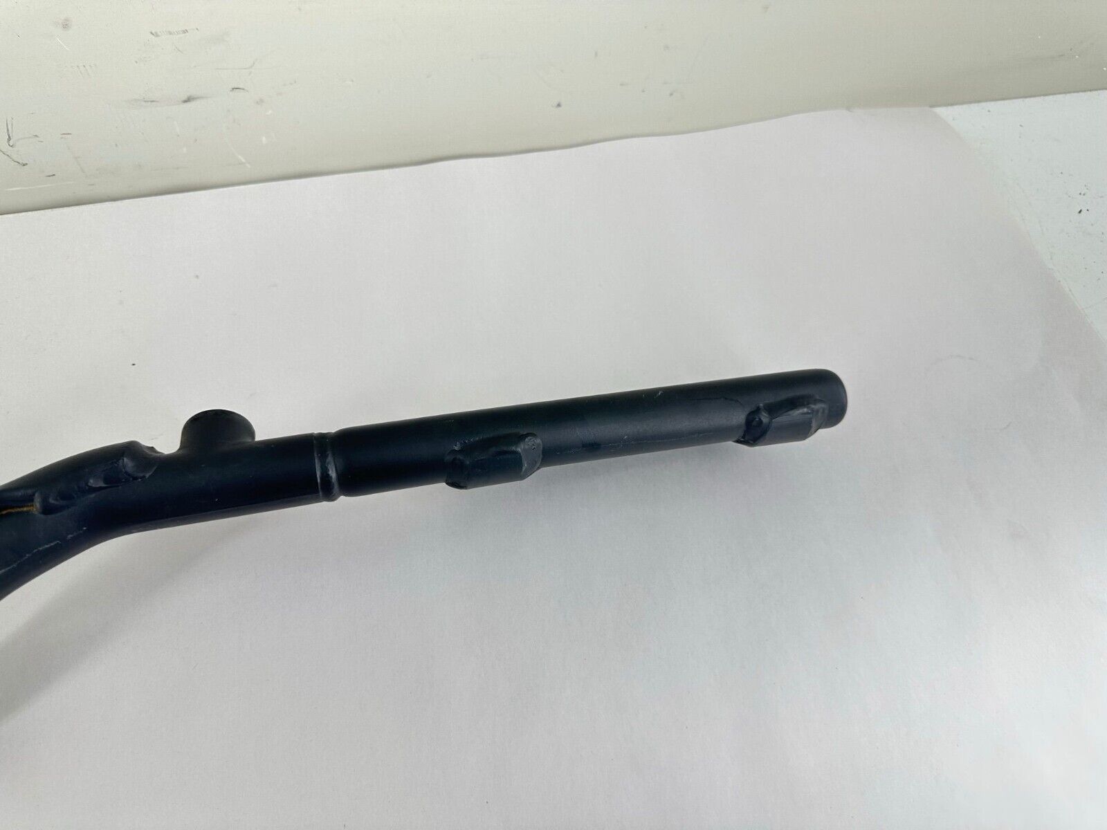2012 HARLEY SPORTSTER CUSTOM Exhaust Muffler Hanger Cross Over Mount