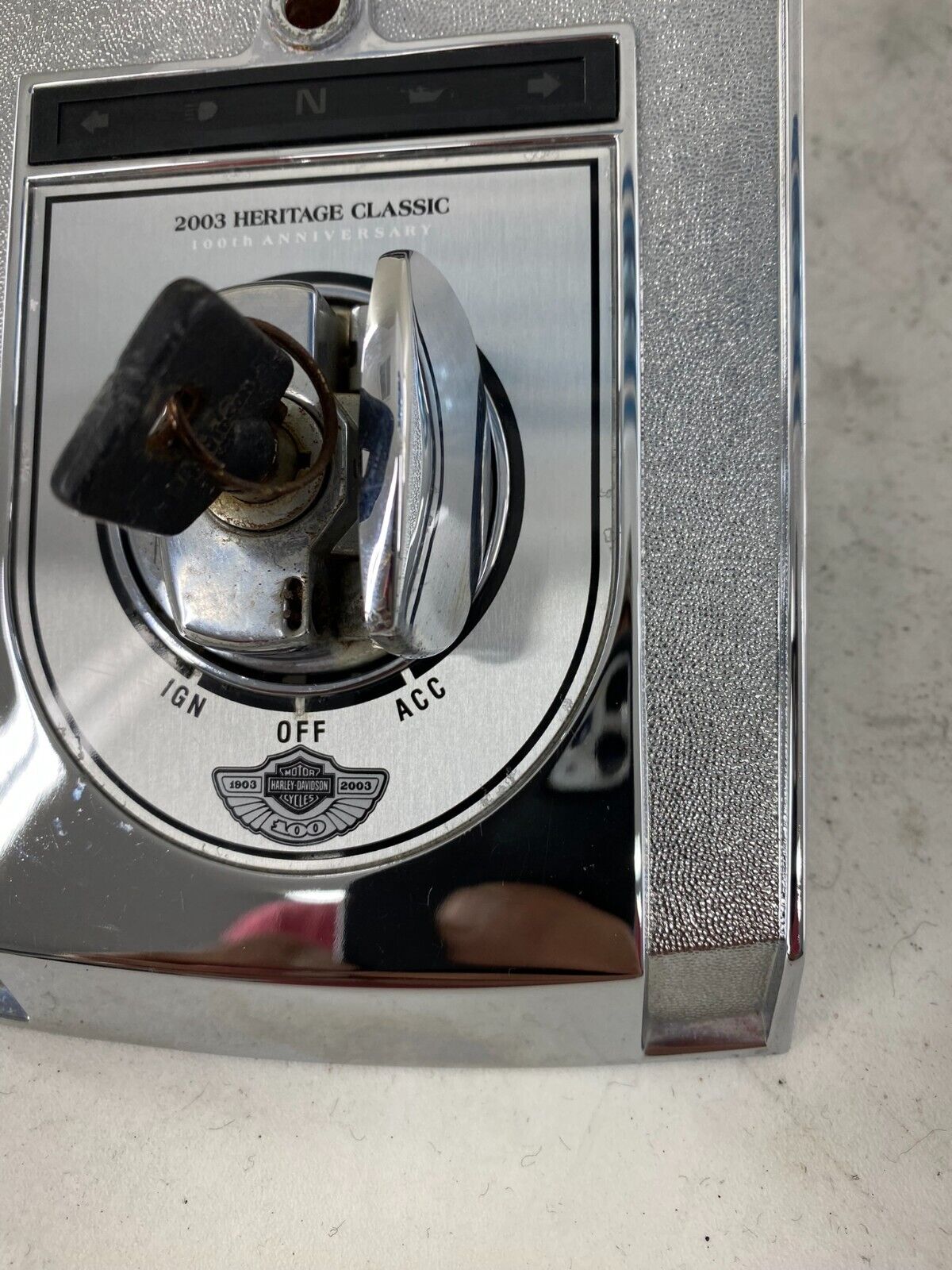 2003 HARLEY DAVIDSON SOFTAIL Chrome Dashboard Dash Speedometer Housing Gas Tank