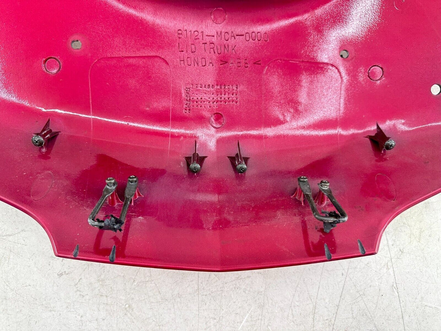 2004 Honda Goldwing GL1800 Rear Upper Top Trunk Lid Cover Fairing Red