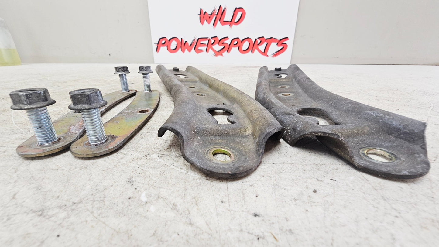 2000 HARLEY SOFTAIL DEUCE Rear Fender Mounting Bracket Support