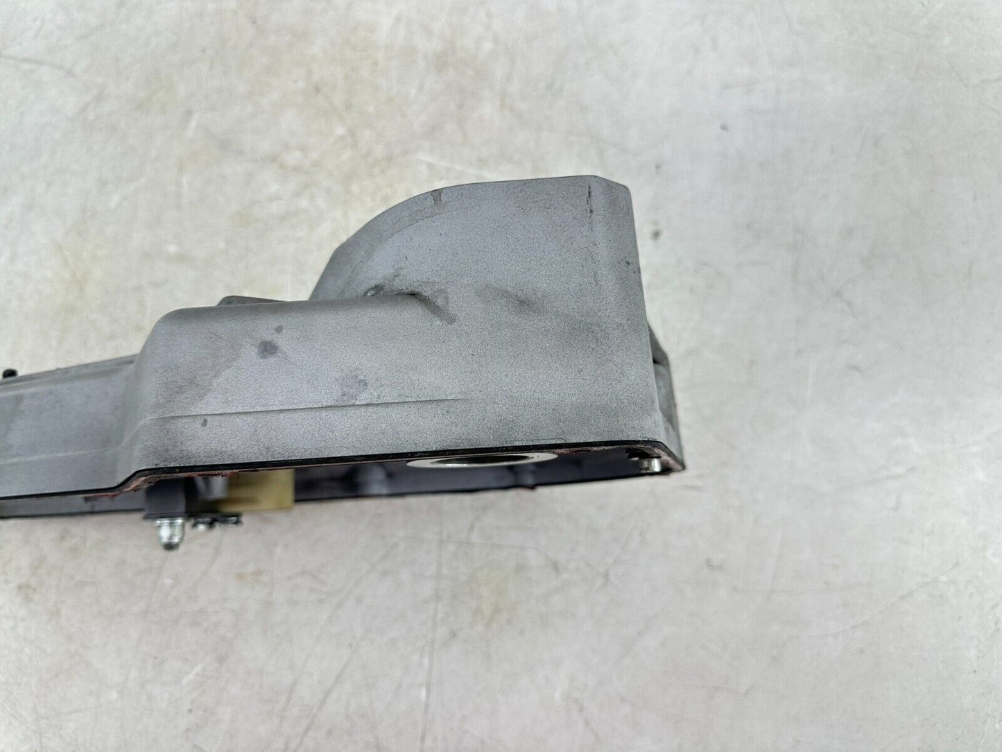 1999 HARLEY SOFTAIL Inner Primary Clutch Backing Plate Case Housing 60620-94A