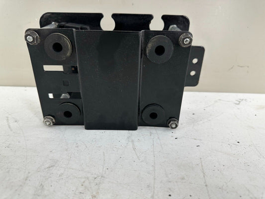 2000 HARLEY DAVIDSON DYNA LEFT SIDE FUSE BOX BLOCK FRAME HOUSING