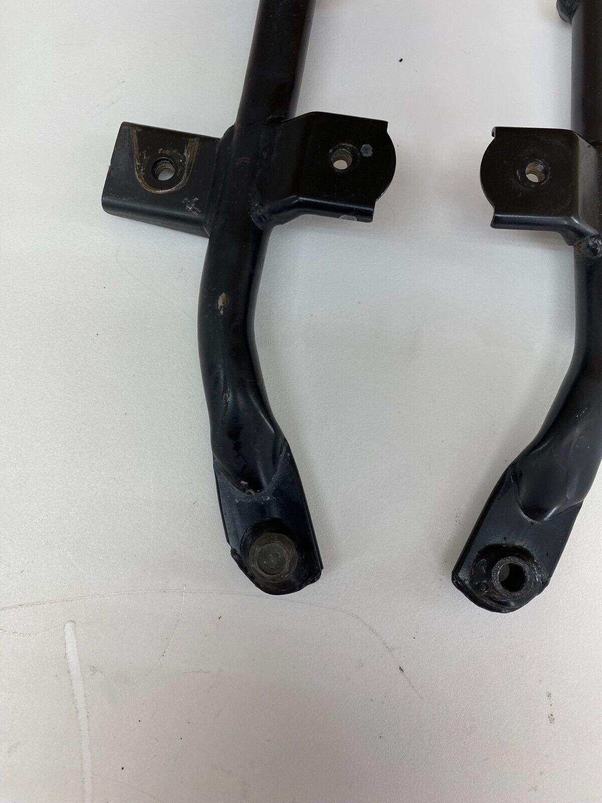 2005 YAMAHA ROYAL STAR 1300 XVZ1300CT Tour Deluxe Saddlebag Mounting Bracket