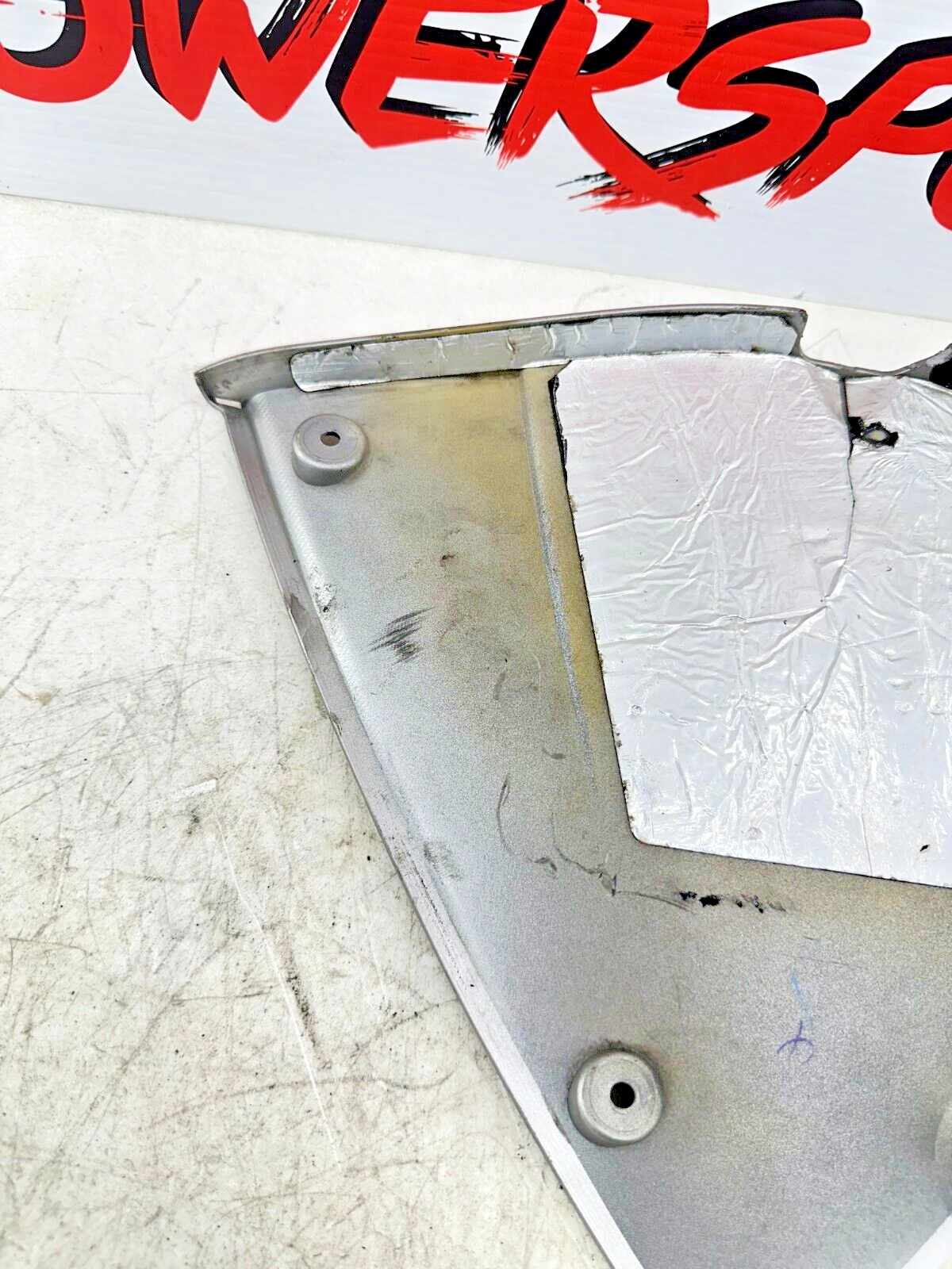 06-12 YAMAHA FJR 1300 Center Lower V Fiaring Cowl Panel Cover
