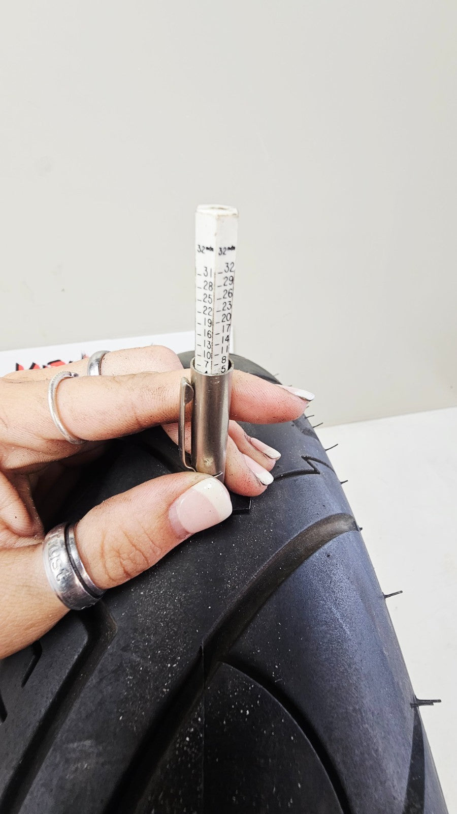 2002 HARLEY SOFTAIL Fatboy Solid Front Wheel Rim Tire OEM 16x3