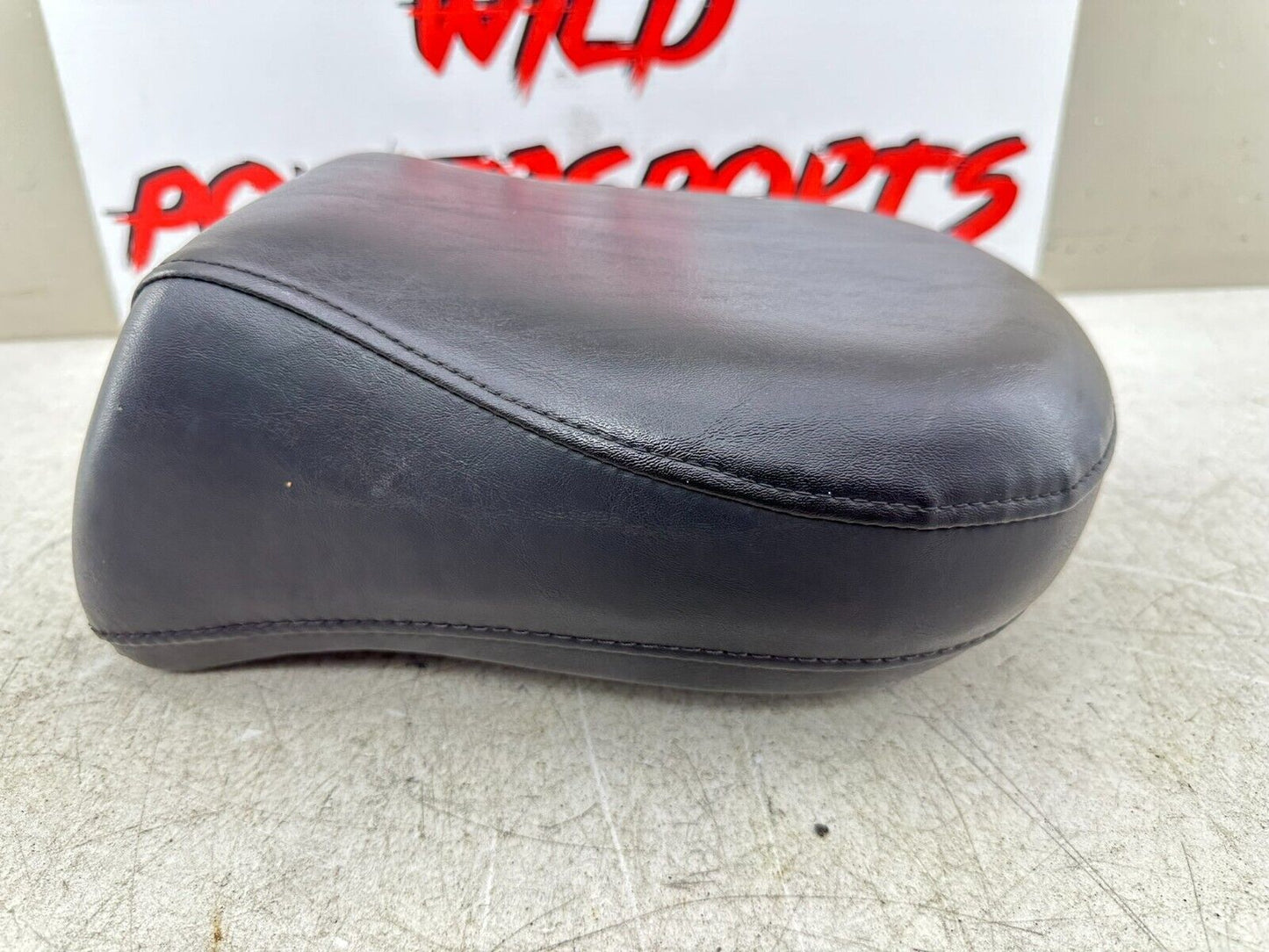 2001 HARLEY SOFTAIL FLSTS Heritage Springer Passenger Seat Pillion Pad