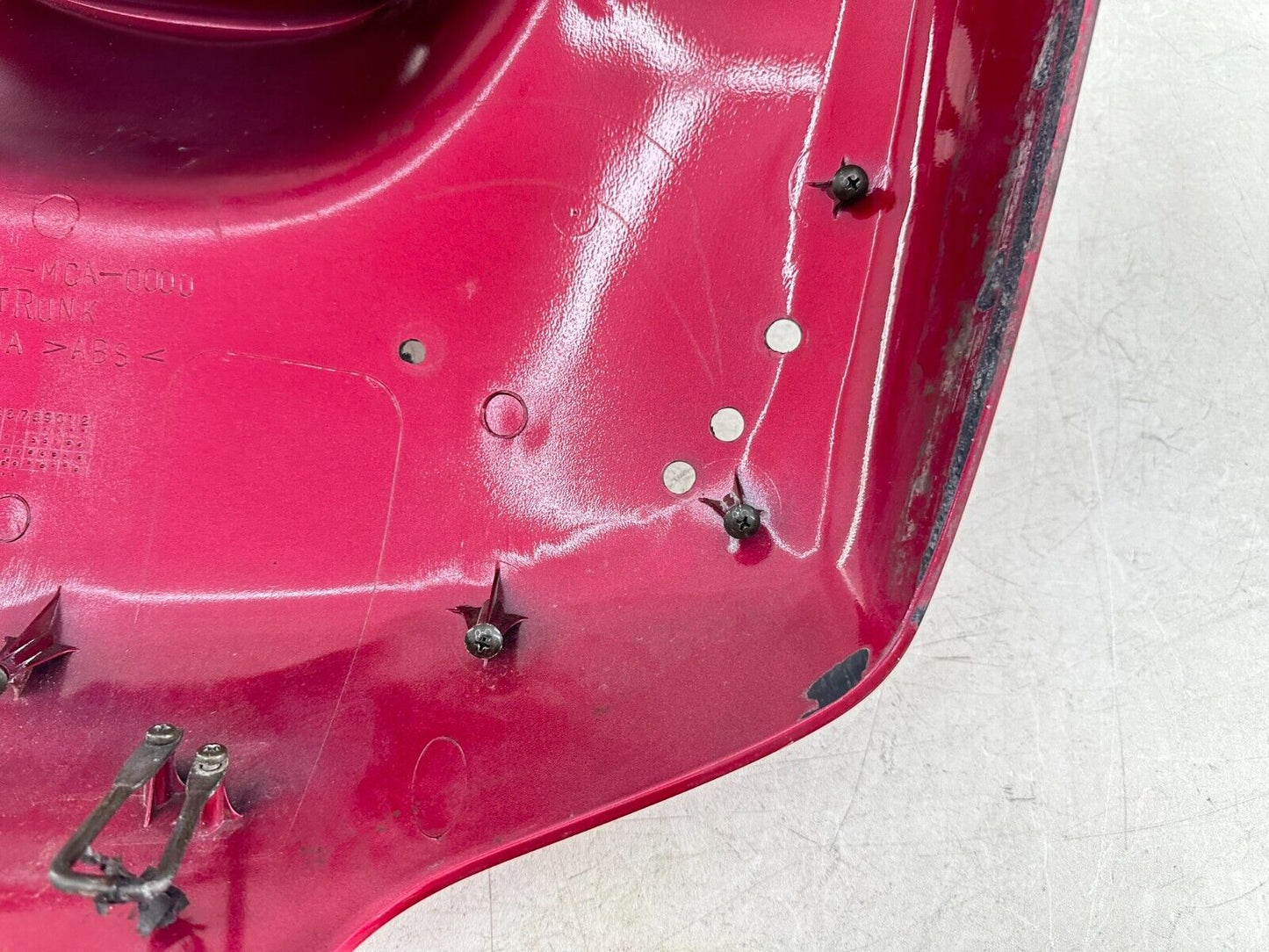 2004 Honda Goldwing GL1800 Rear Upper Top Trunk Lid Cover Fairing Red