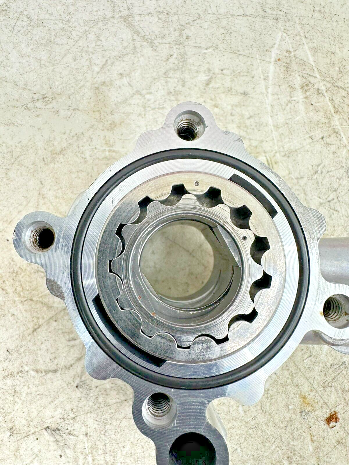 2002 HARLEY DYNA LOW RIDER OEM HD Twin Cam Oil Pump