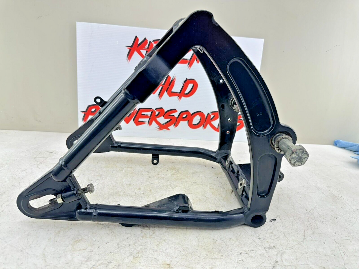 1999 HARLEY SOFTAIL OEM HD Genuine Swingarm Fork