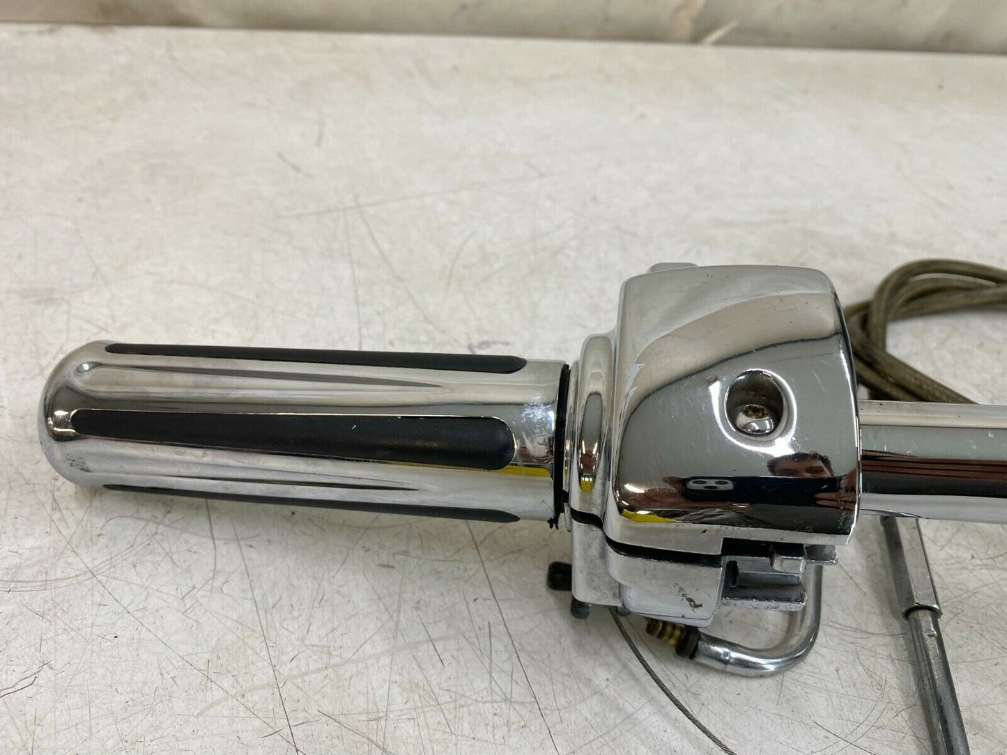 2000 HARLEY DAVIDSON DYNA CHROME HANDLEBARS SWITCH HOUSING BUTTON THROTTLE CABLE
