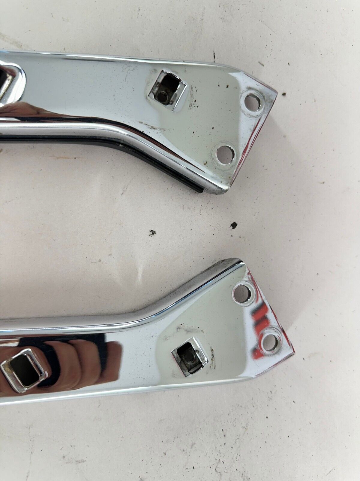 1999 HARLEY ELECTRA GLIDE Saddlebag Mounting Bracket Frame Brace