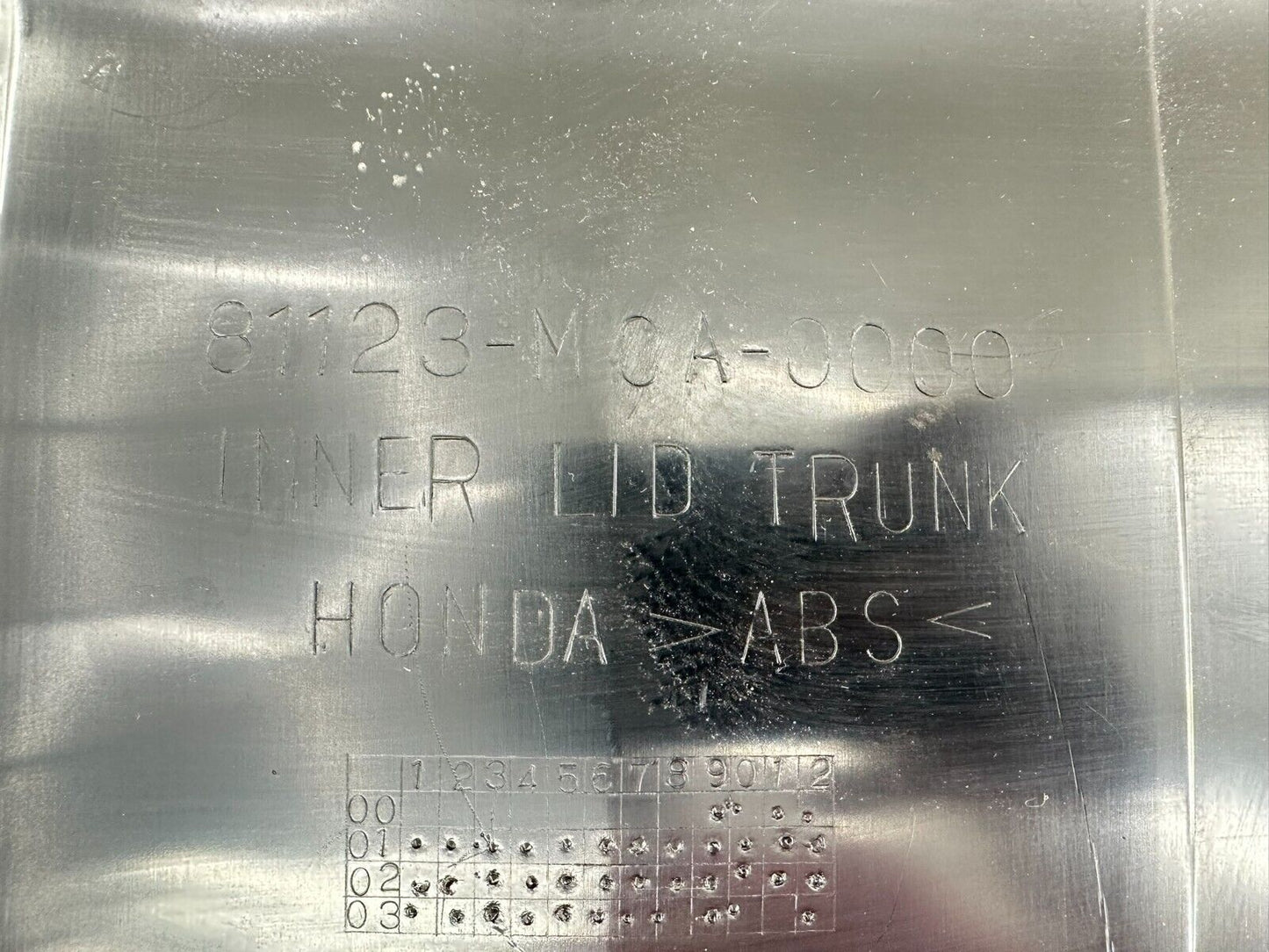 2004 Honda Goldwing GL1800 Inner Trunk Lid Filler Panel Case