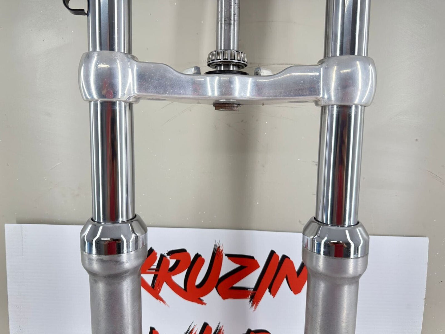 2012 HARLEY SPORTSTER CUSTOM Forks Triple Clamps Tree Front End 4K