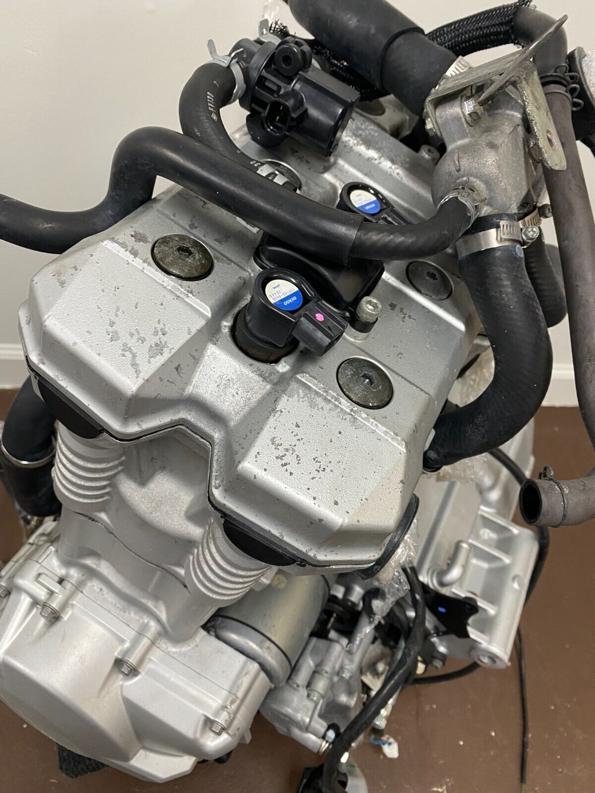 2007 SUZUKI BANDIT 1250 1250S Engine Motor Transmission Gearbox Charging System