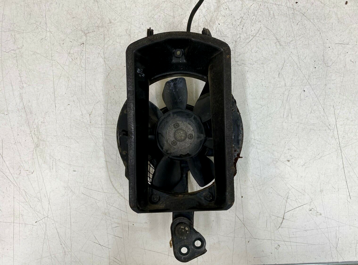 2001 SUZUKI INTRUDER 800 VS800GL Radiator Fan Cooling Fan W/ Housing