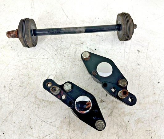 1996 HARLEY FLH ROADKING Touring Transmission Frame Rubber Mounting Bolt Axle