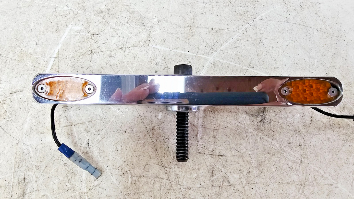 1993 HARLEY SOFTAIL Triple Tree turn signal Bar Chrome