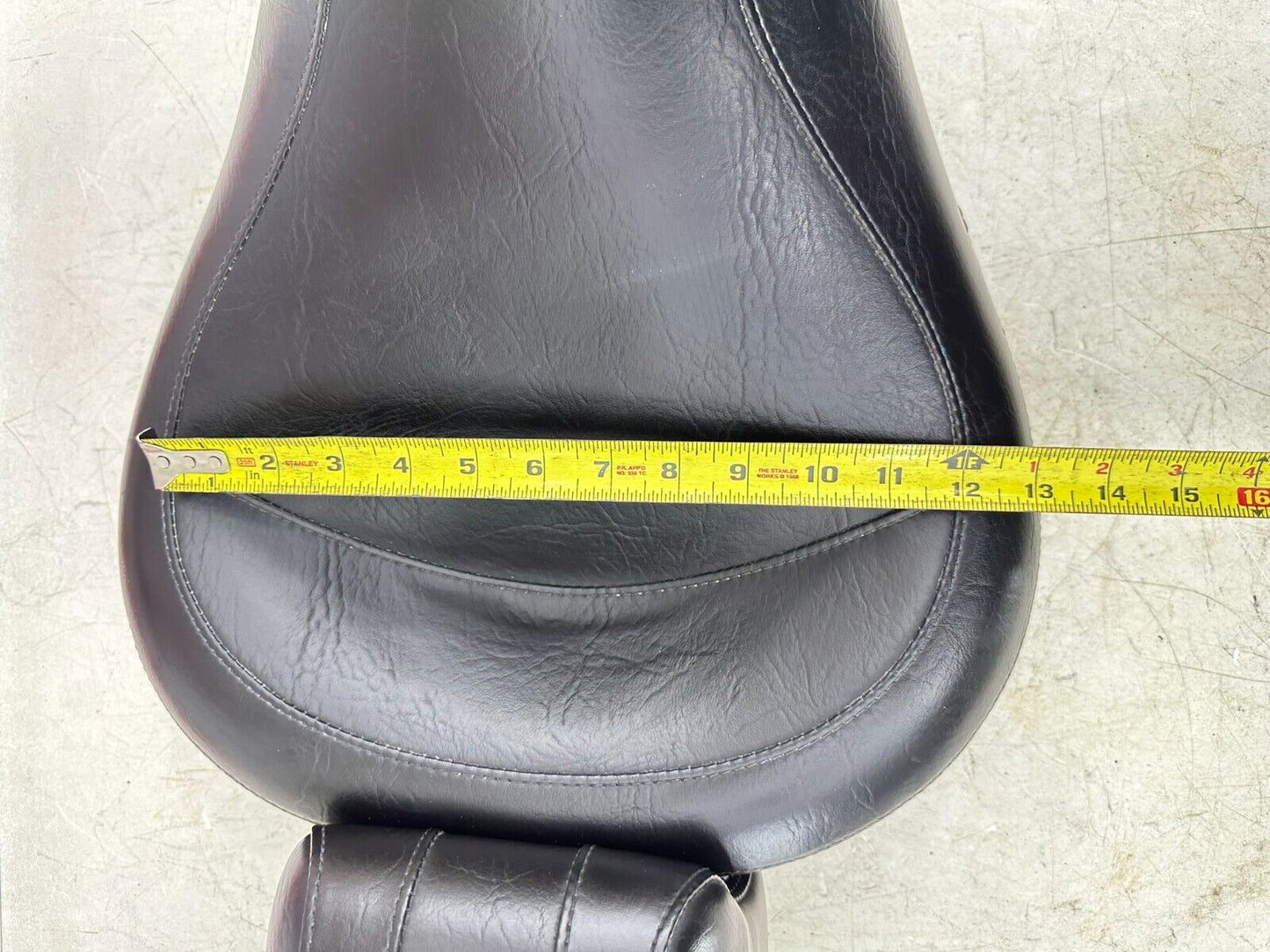 2002 HARLEY DYNA LOW RIDER Mustang Driver Passenger Seat Saddle 2 UP 96-03
