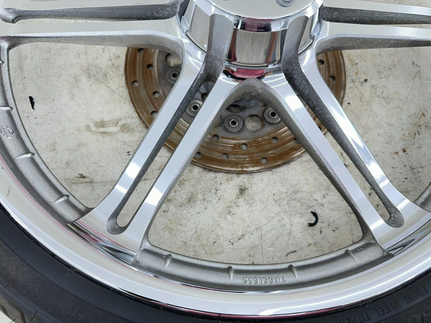 2002 HARLEY DYNA LOW RIDER 21" Slotted 6 Spoke Front Wheel Rim Tire 00 Up Front