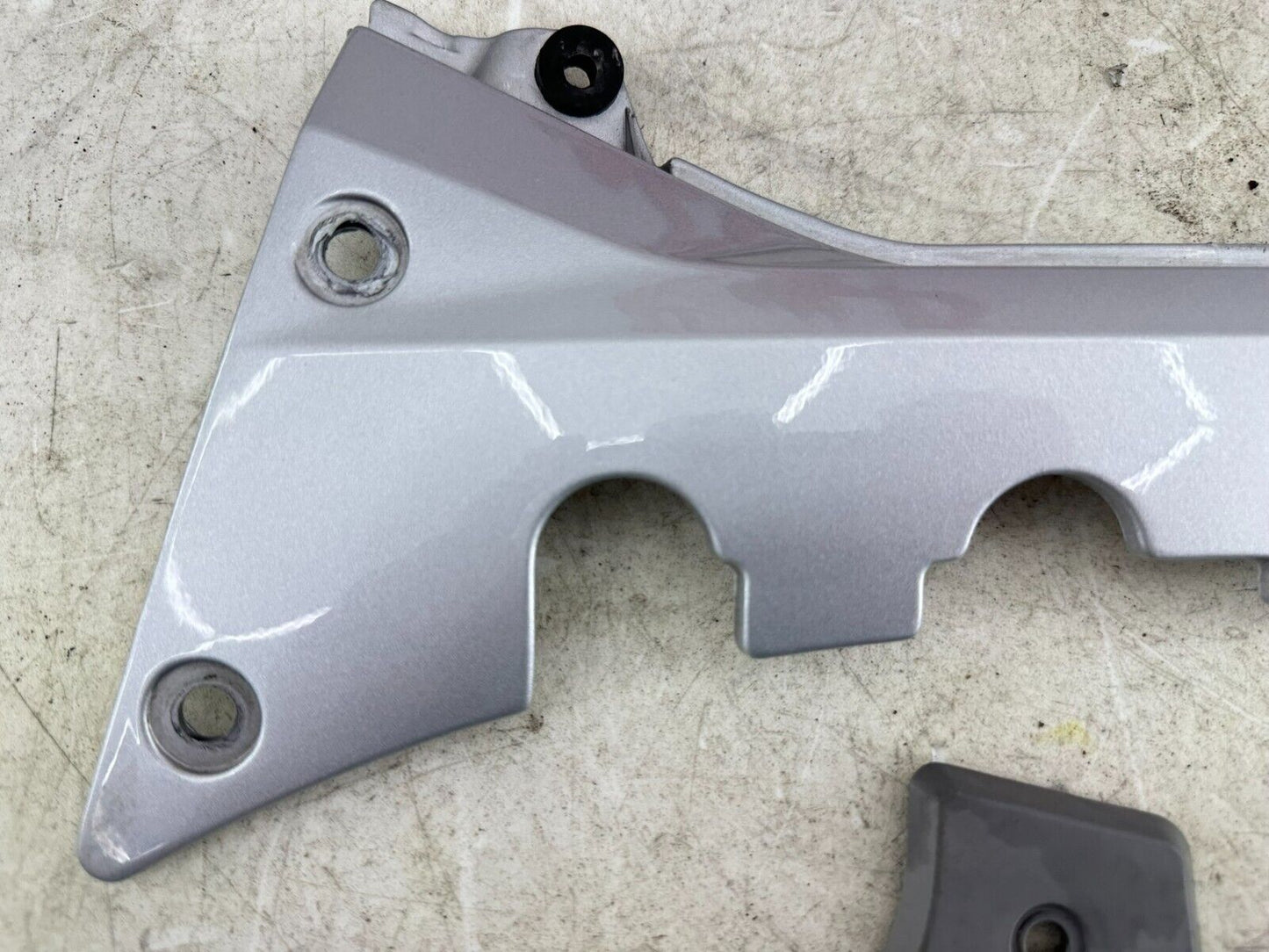 2004 Honda Goldwing GL1800 Passenger Floorboard + Frame Cover Guard
