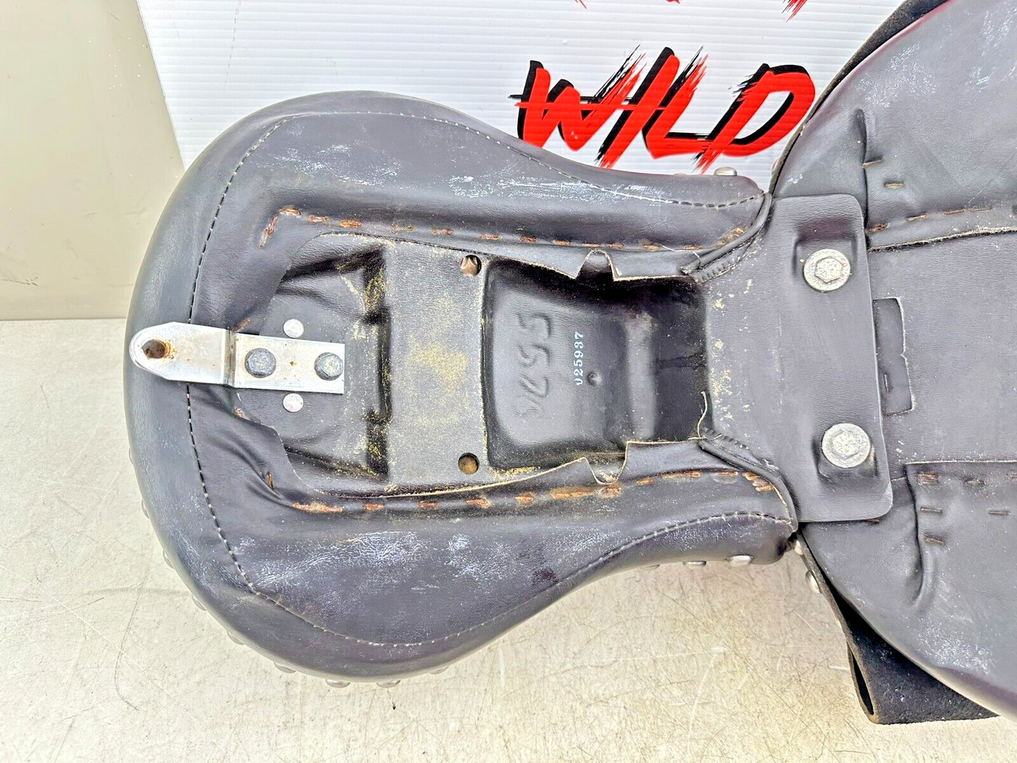 1995 HARLEY SOFTAIL Driver Passenger Seat Saddle 2 Up Studded
