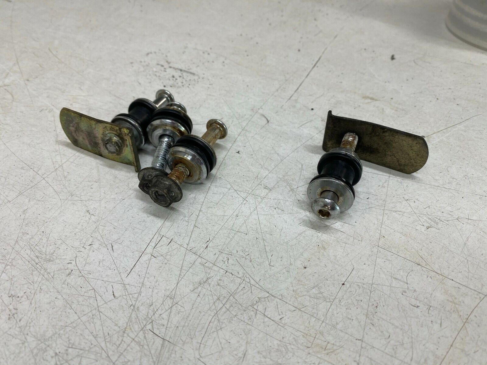 2006 HARLEY DAVIDSON SPORTSTER Passenger Backrest Docking Hardware OEM HD