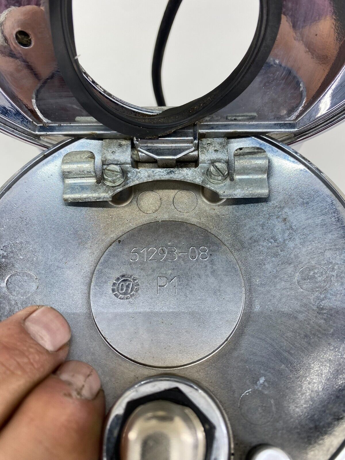 2008 Harley Davidson Electra Glide ANNIVERSARY LOGO GAS TANK DASH GAS CAP LID