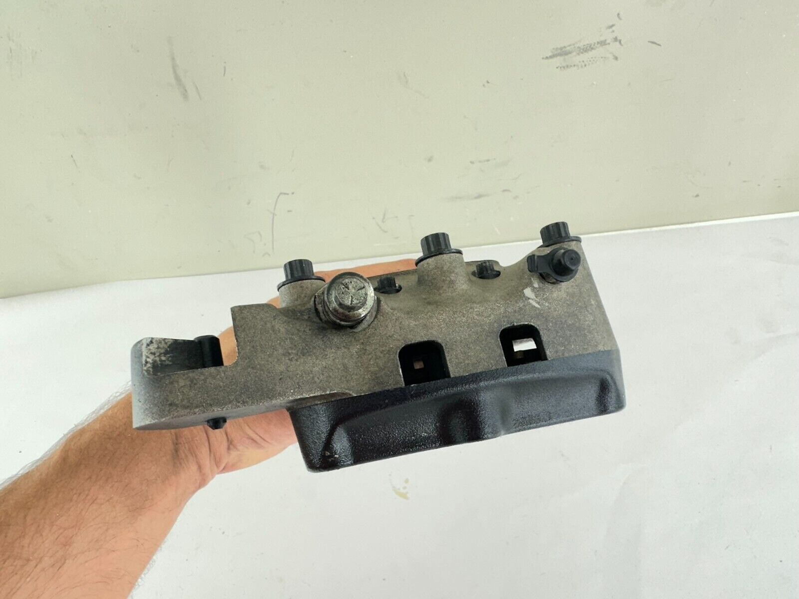 2004 HARLEY ELECTRA GLIDE Rear Brake Caliper