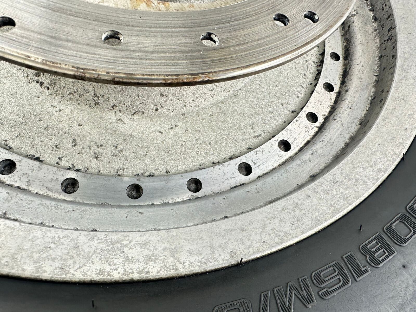 2000 Up HARLEY SOFTAIL Fatboy Solid Front Wheel Rim + Nice Tire 16”