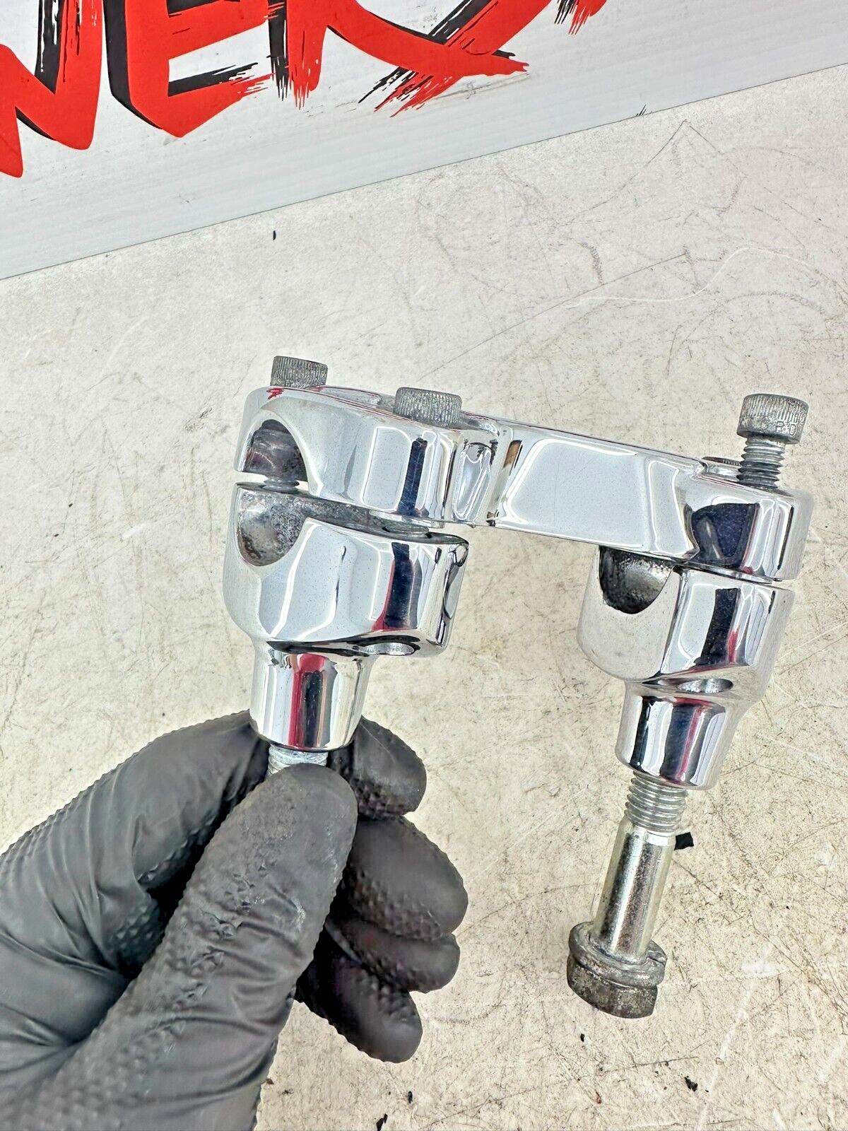 1995 HARLEY SOFTAIL Chrome 1" Handle Bar Clamp Riser OEM HD